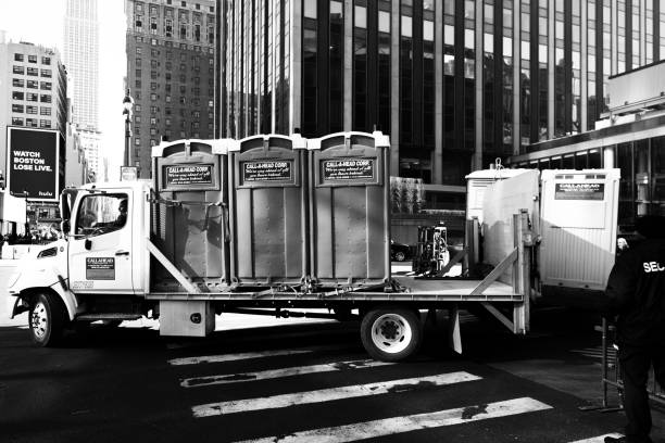 Portable Toilet Options We Offer in Smiths Station, AL